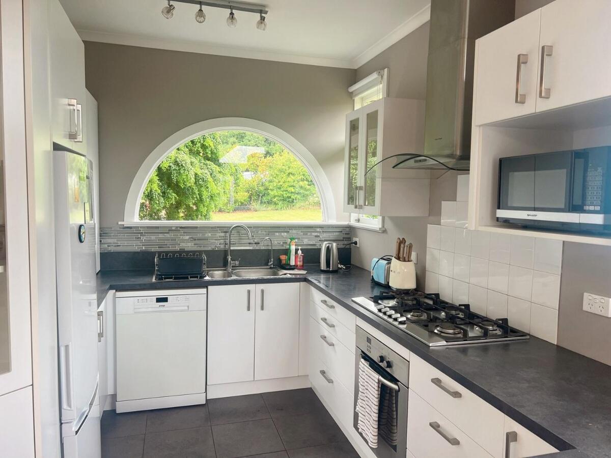 Beautiful Garden View 4Br House Villa Oamaru Bagian luar foto